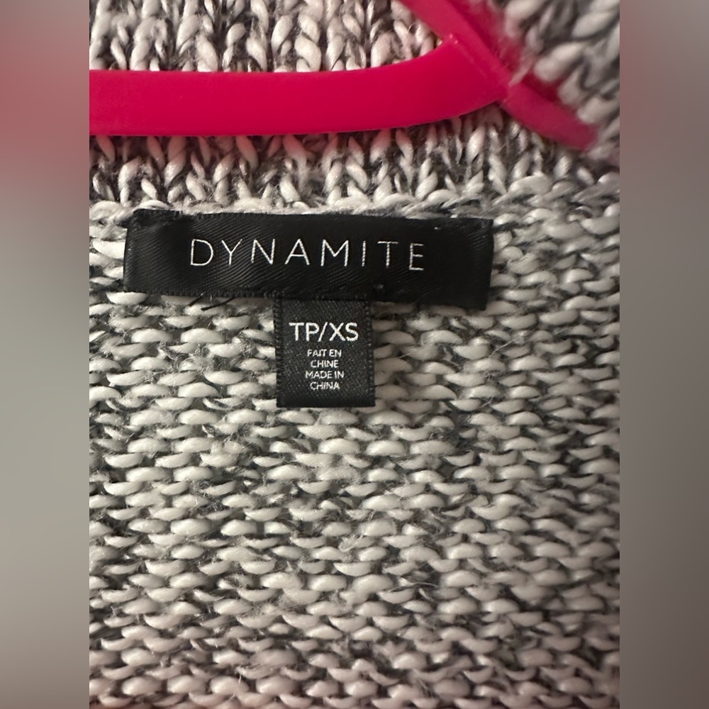 Dynamite Cardigan - Picture 2 of 4